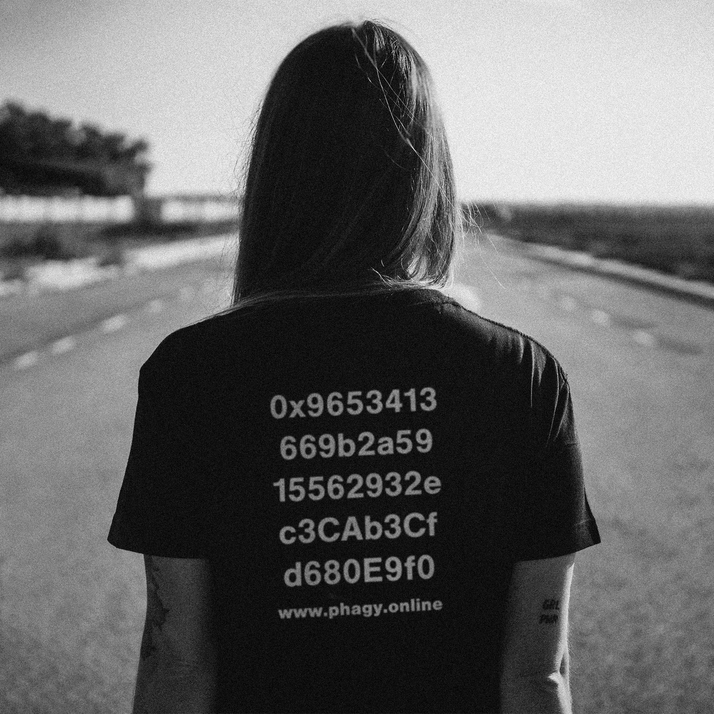 【PHAGY】WALLET T-SHIRT/BLK