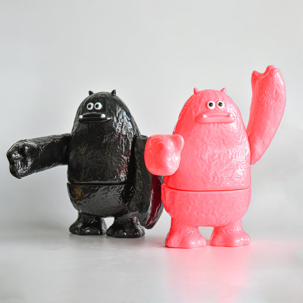 【受注予約】ブラックモジャ【ソフビ】